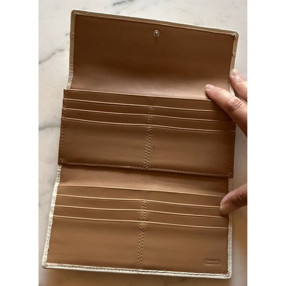 Vintage Coach Soho Trifold Pleated Leather Wallet Ivory Snap Shut Long Checkbook - Picture 3 of 11